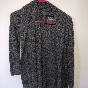 Cardigan/sweater